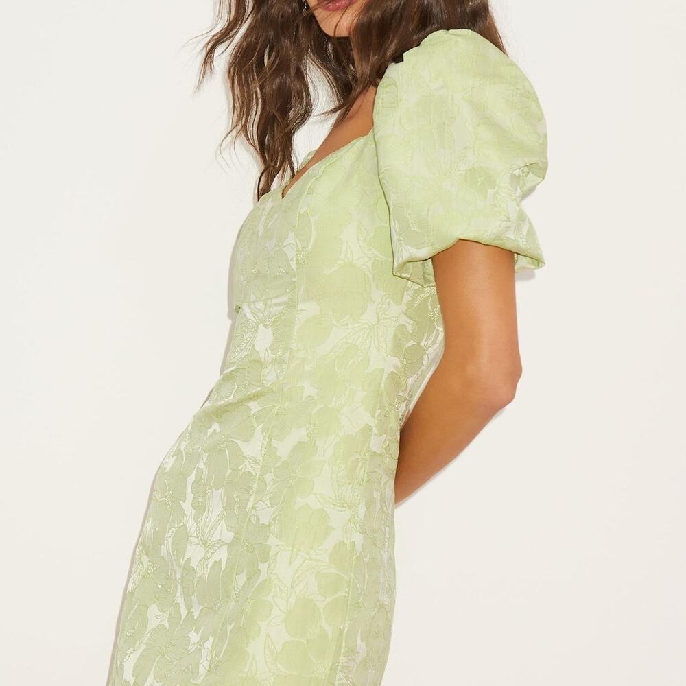 Lulus light green floral dress - Picture 2 of 8